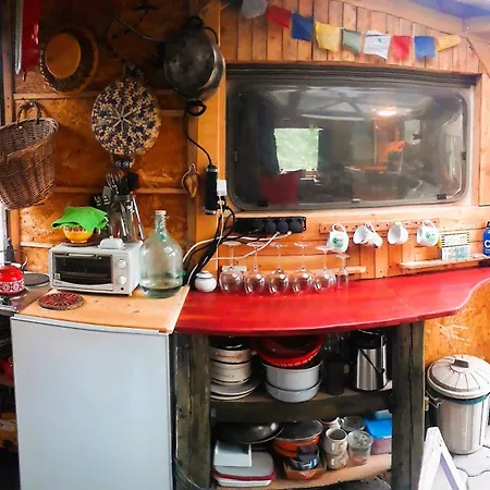 Cute Caravan Hideaway In Nature Graz